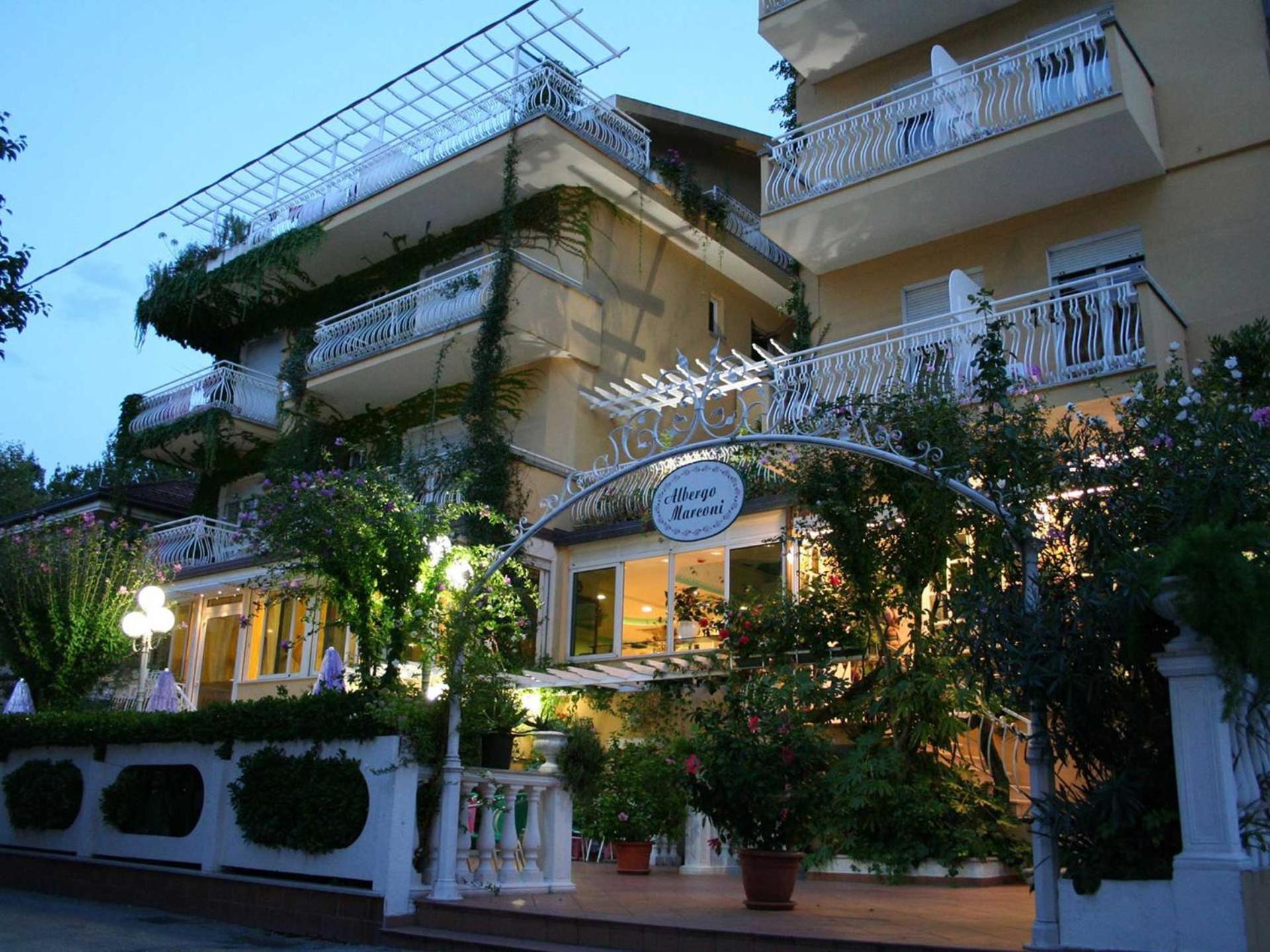 Hotel Marconi Cattolica Exterior foto
